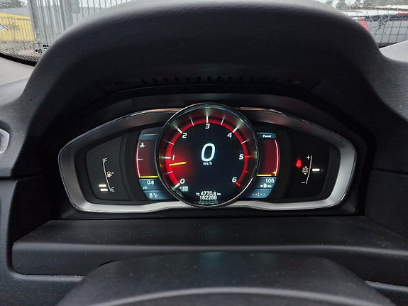 Volvo V70 8 of 14