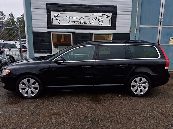 Volvo V70 13 of 14