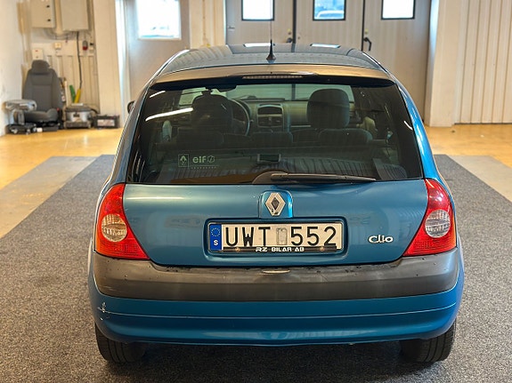 Renault Clio 6 of 15