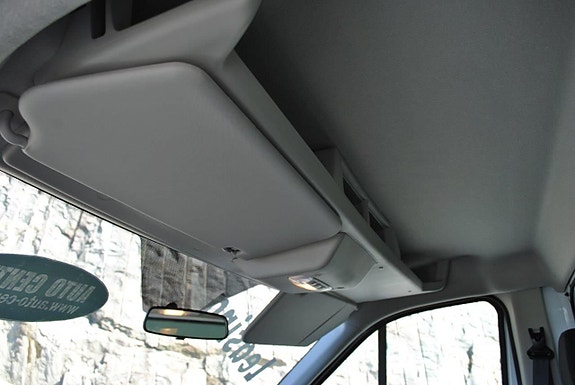 Ford Transit 8 of 19