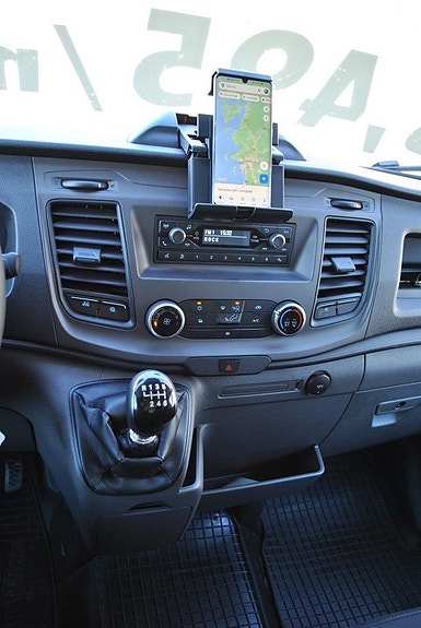 Ford Transit 13 of 19