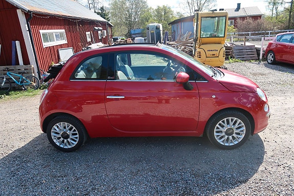 Fiat 500C 2 of 5