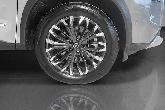 Nissan X-Trail 5 of 19