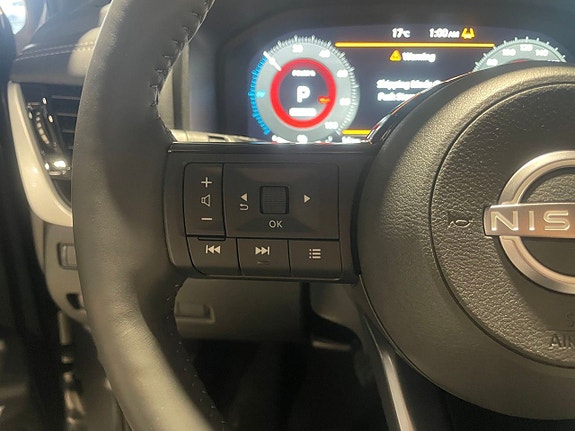 Nissan X-Trail 13 of 19