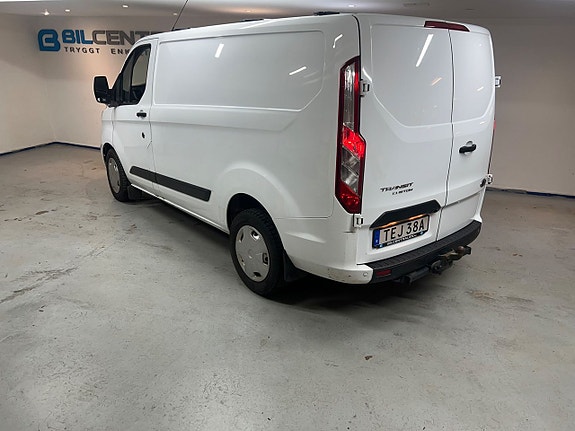 Ford Transit Custom 6 of 16
