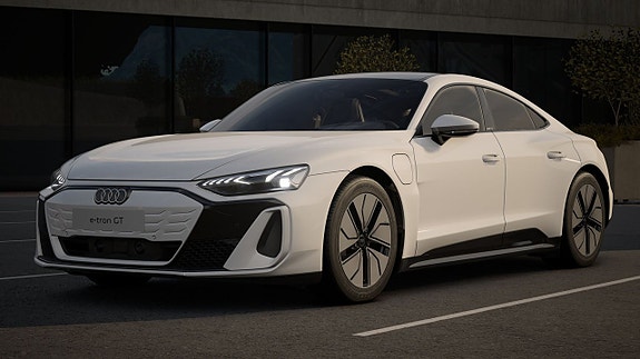 Audi e-tron 12 of 12