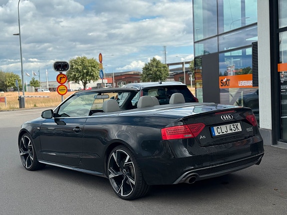 Audi A5 2 of 5