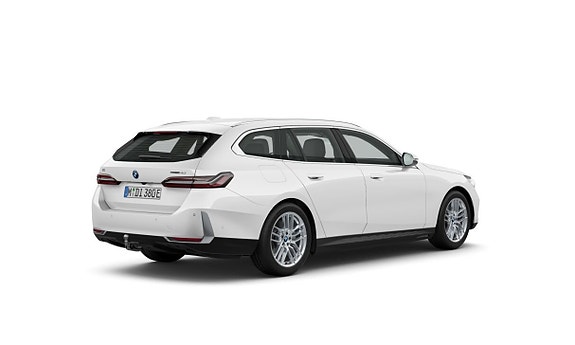BMW i5 2 of 5