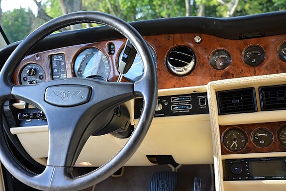 Bentley Turbo R 17 of 25
