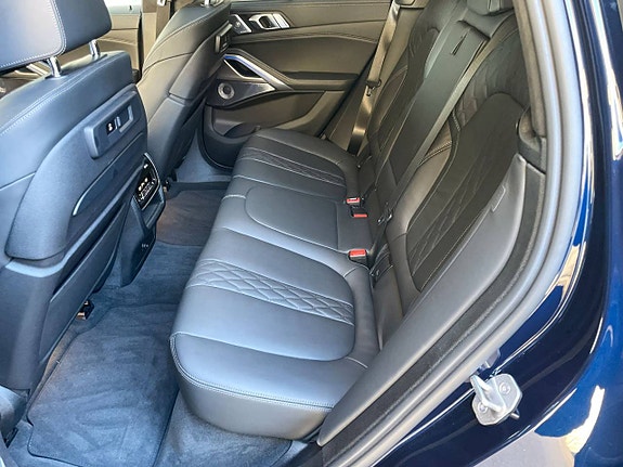 BMW X6 9 of 11