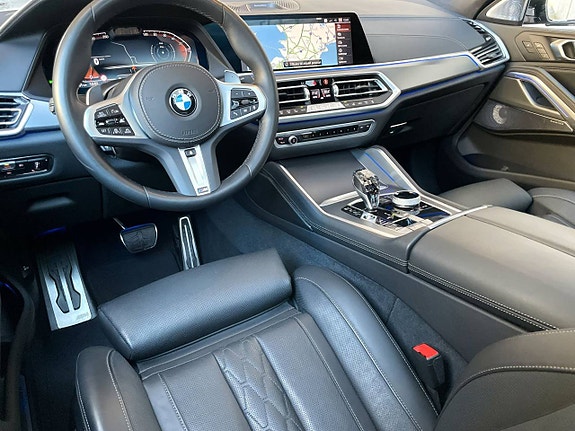 BMW X6 3 of 11