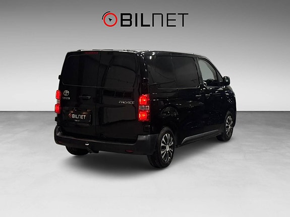 Toyota Proace 2 of 19
