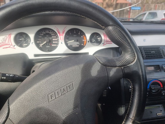 Fiat Coupe 14 of 19