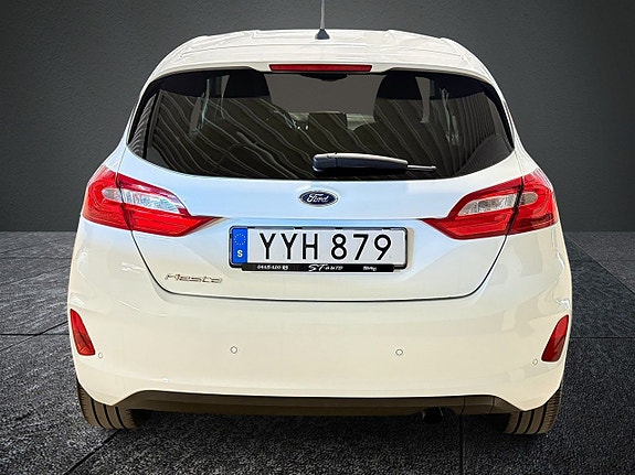 Ford Fiesta 4 of 11