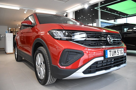 Volkswagen T-Cross 3 of 5