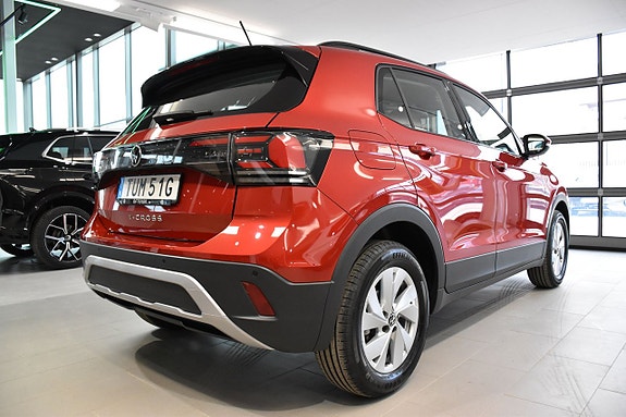 Volkswagen T-Cross 7 of 23