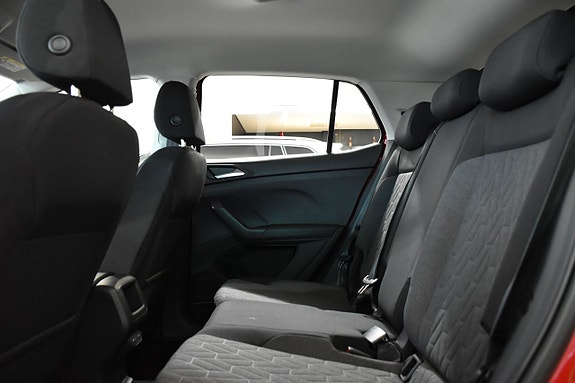 Volkswagen T-Cross 22 of 23