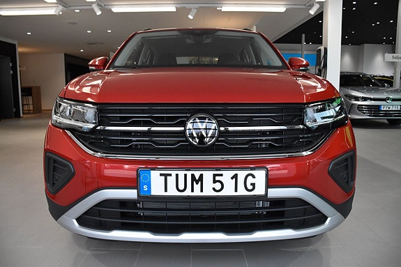Volkswagen T-Cross 2 of 5