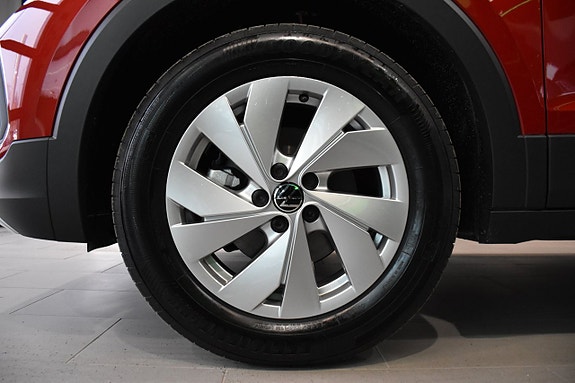 Volkswagen T-Cross 8 of 23