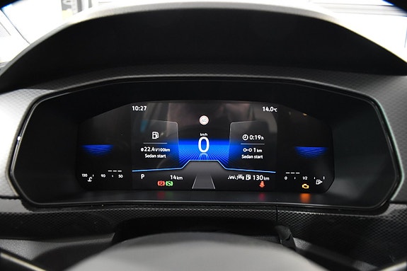 Volkswagen T-Cross 13 of 23