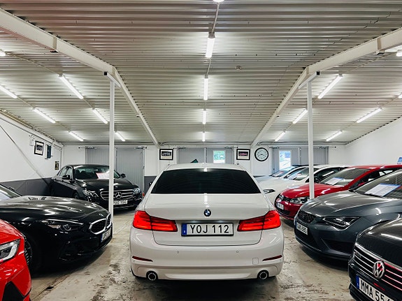 BMW 520i 5 of 5