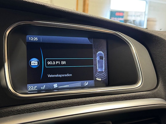 Volvo V40 18 of 22
