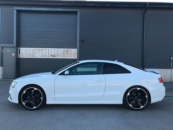 Audi RS5 3 of 5