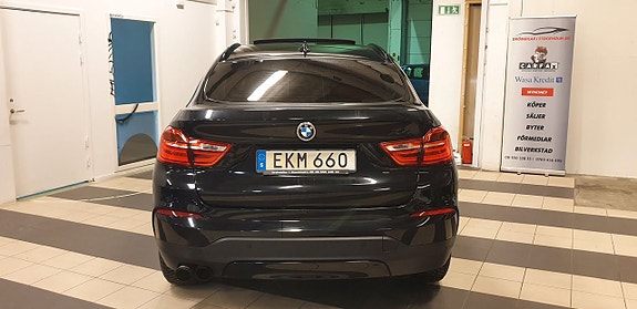 BMW X4 20 of 22