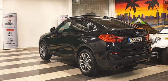 BMW X4 8 of 22