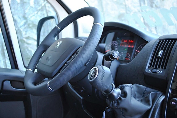 Peugeot Boxer 11 of 16