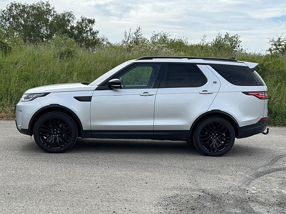 Land Rover Discovery 4 of 5