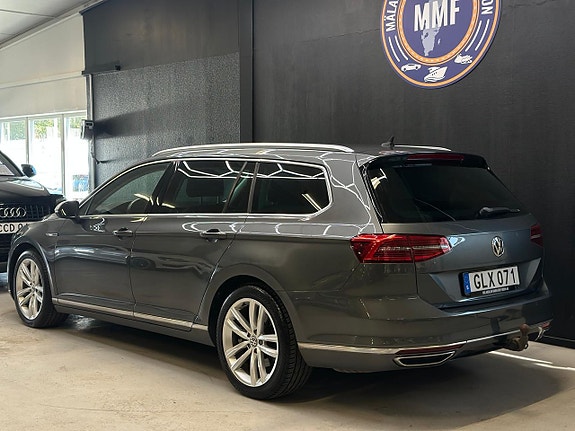 Volkswagen Passat 24 of 26