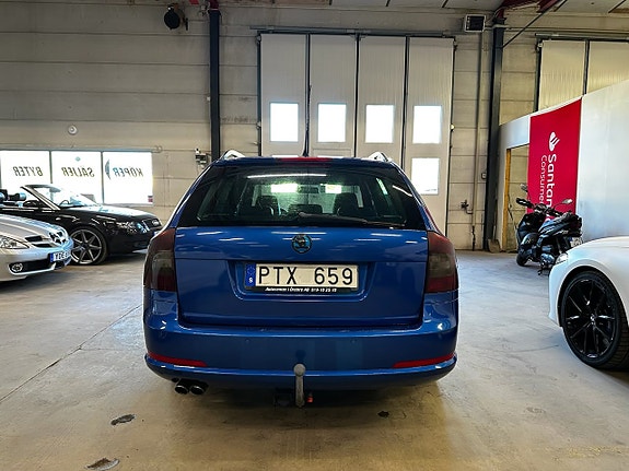 Skoda Octavia 4 of 5