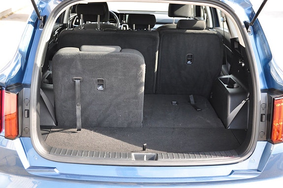 Kia Sorento 11 of 17