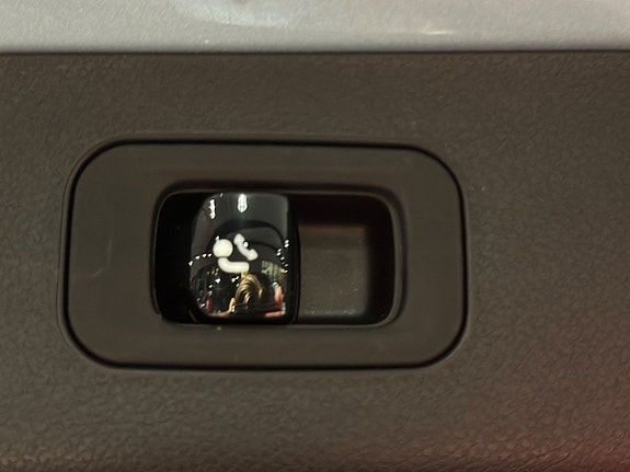 Mercedes-Benz E220 d 13 of 13