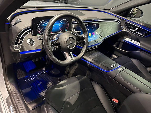 Mercedes-Benz E220 d 7 of 13