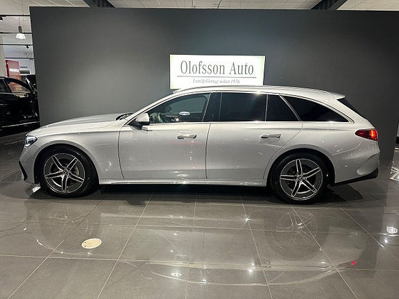 Mercedes-Benz E220 d 2 of 5