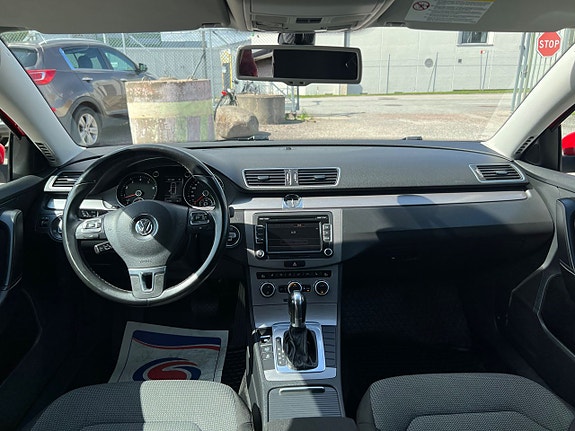 Volkswagen Passat 5 of 5
