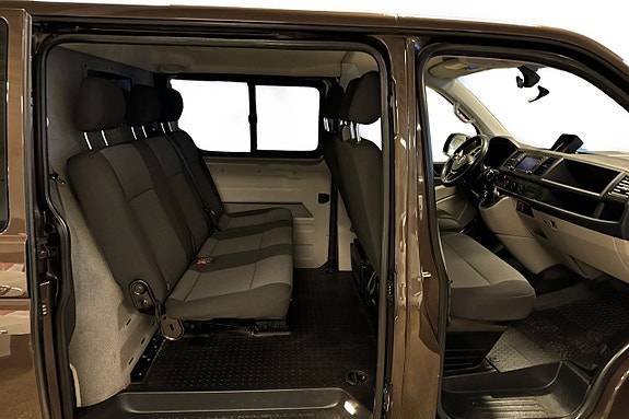 Volkswagen Transporter 7 of 12