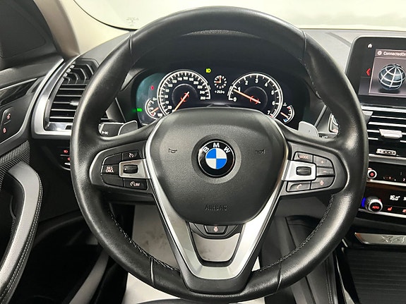 BMW X4 8 of 17