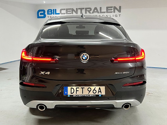 BMW X4 7 of 17