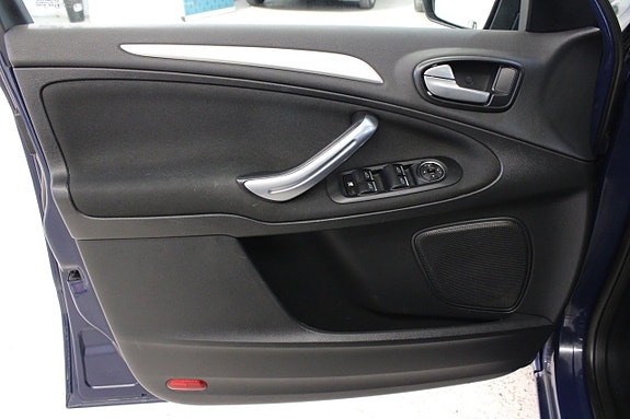 Ford Galaxy 5 of 14