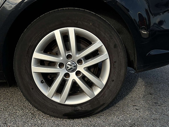 Volkswagen Touran 15 of 18