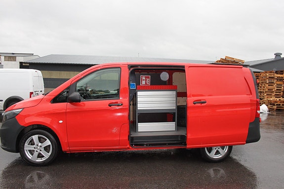 Mercedes-Benz Vito 114 3 of 5