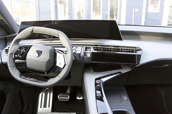 Peugeot 5008 4 of 5