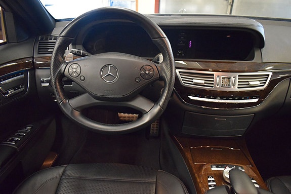 Mercedes-Benz S63 6 of 22