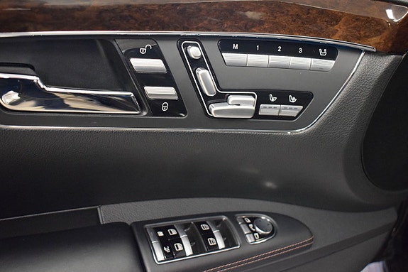 Mercedes-Benz S63 17 of 22