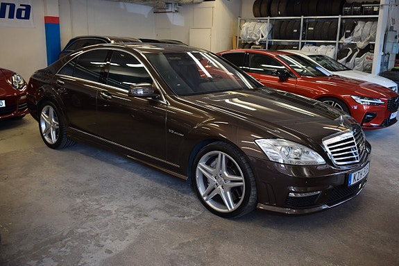 Mercedes-Benz S63 2 of 5
