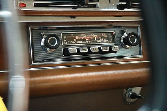 Mercedes-Benz S250 14 of 26
