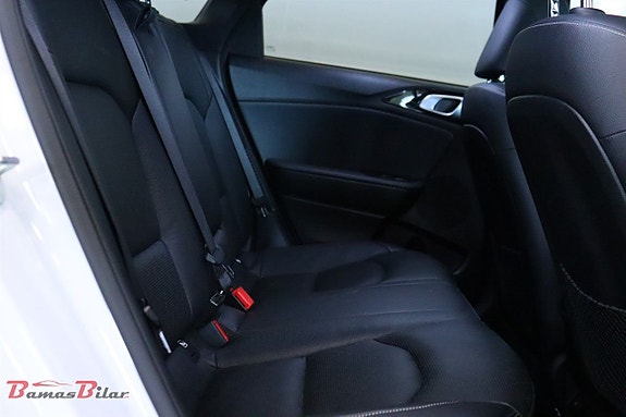 Kia Ceed 19 of 21